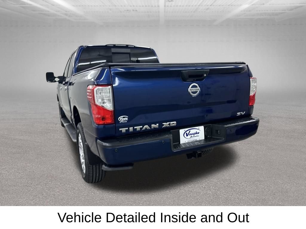 Used 2017 Nissan Titan SV RWD image 11