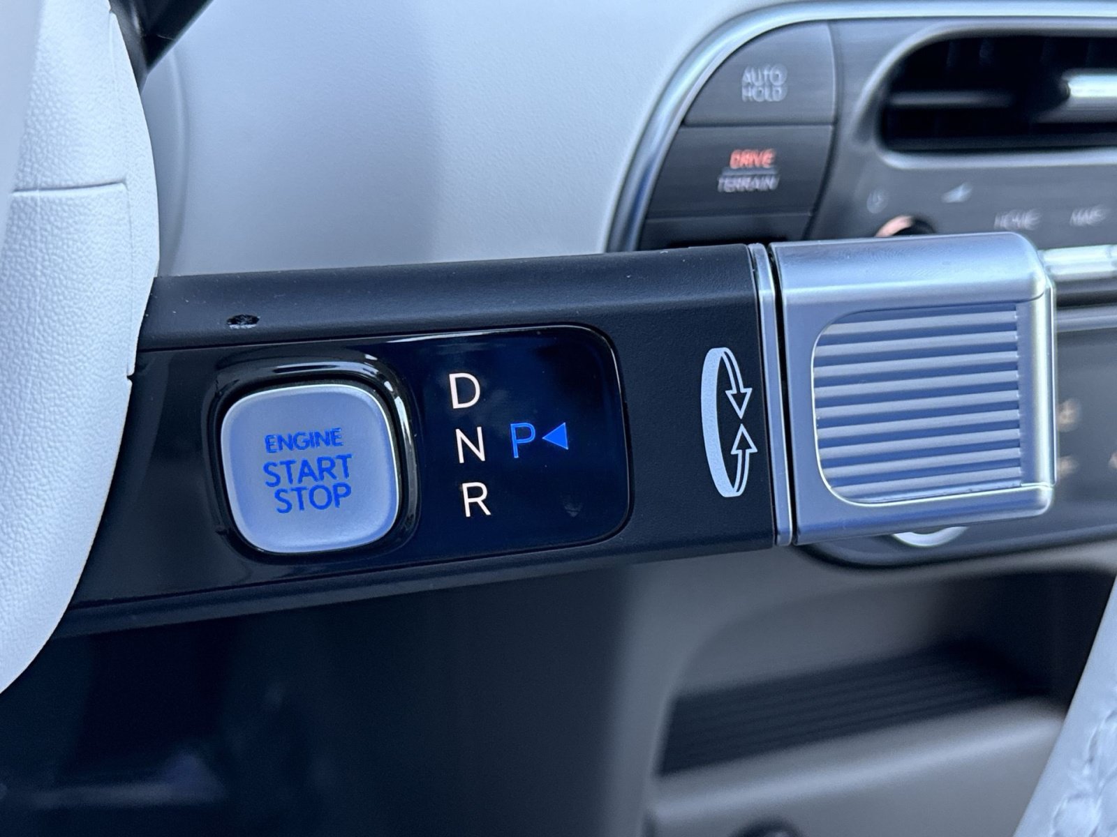Certified 2026 Hyundai Palisade Limited AWD/4WD image 22