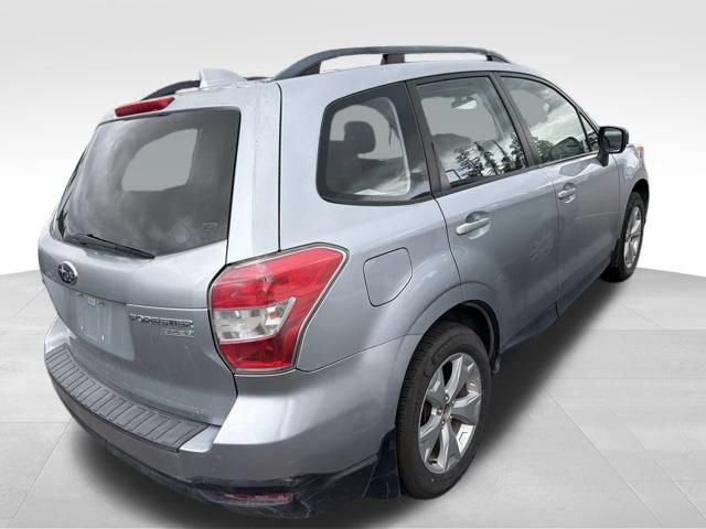 Used 2016 Subaru Forester 2.5i w/ Alloy Wheel Package AWD/4WD image 9