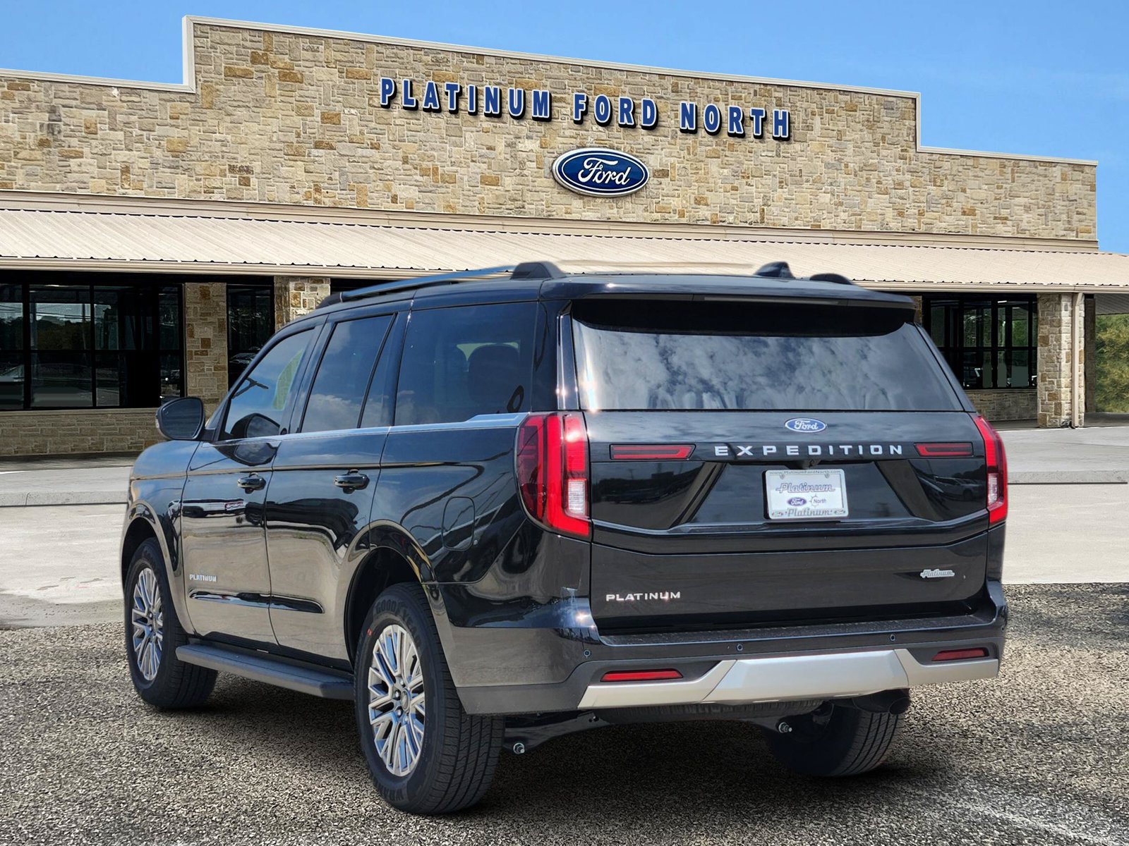 New 2026 Ford Expedition Platinum AWD/4WD image 4