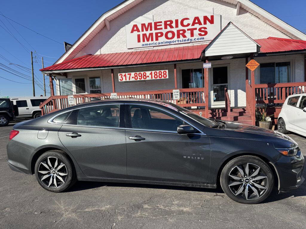 Used 2017 Chevrolet Malibu LT w/ Leather Package image 1