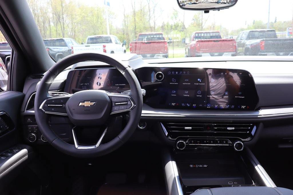 New 2026 Chevrolet Suburban Premier AWD/4WD image 6