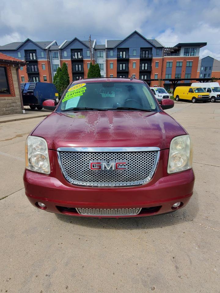 Used 2007 GMC Yukon XL Denali AWD/4WD image 2