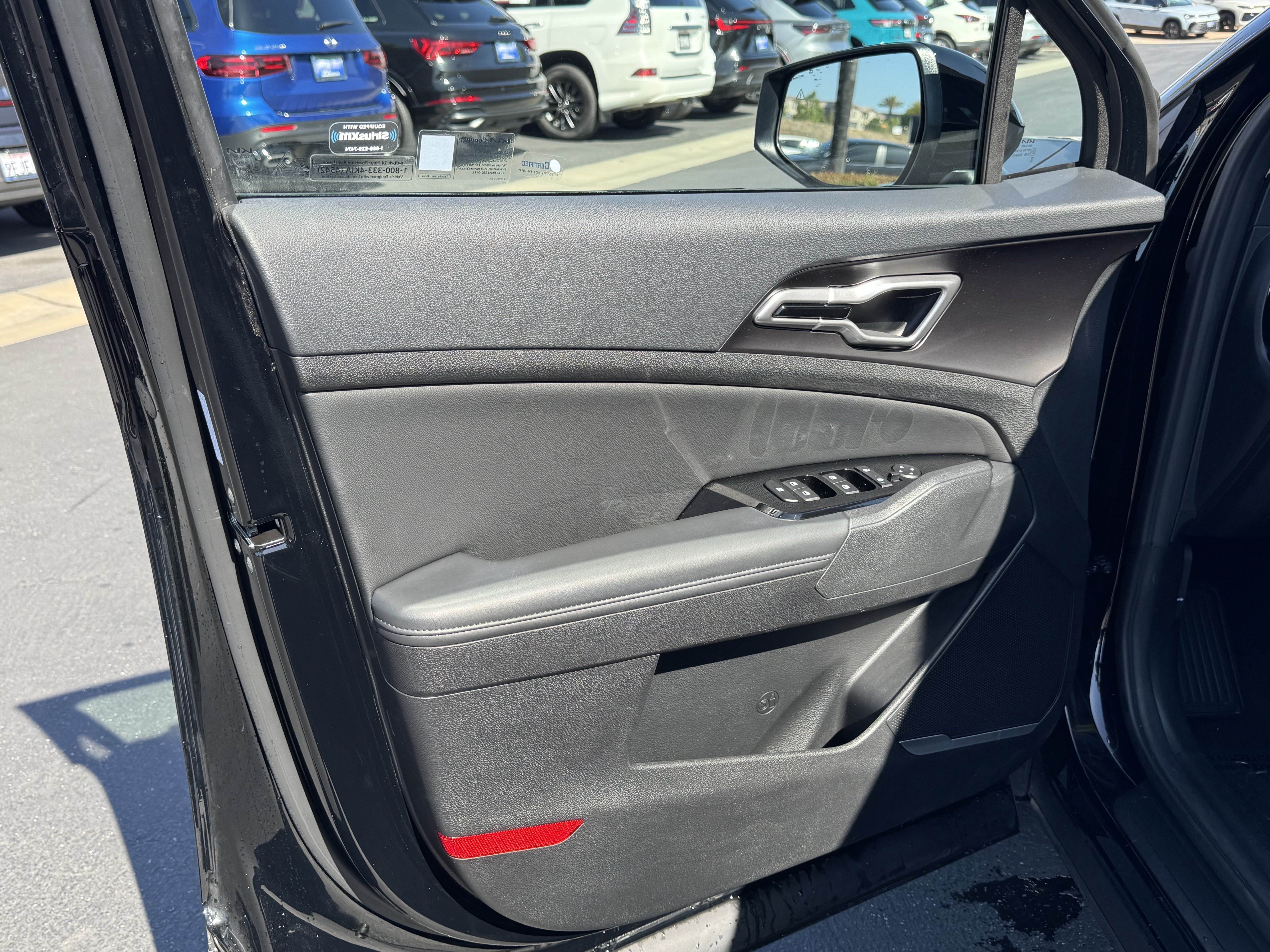 Used 2024 Kia Sportage EX FWD image 11