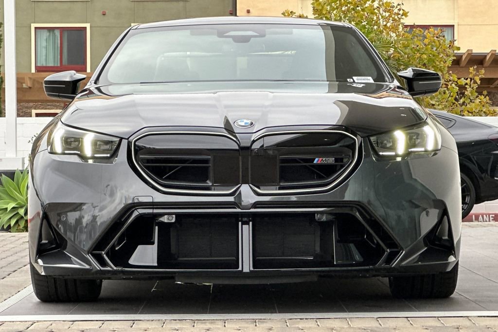 New 2026 BMW M5 w/ Executive Package image 8
