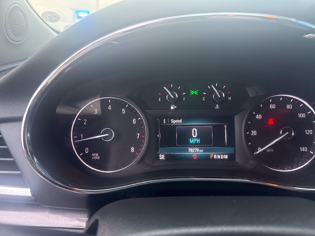 Used 2017 Buick Encore Essence AWD/4WD image 26