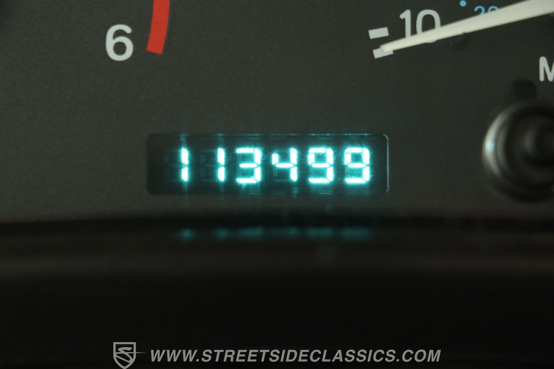 Used 2000 Jeep Wrangler Sahara AWD/4WD image 38