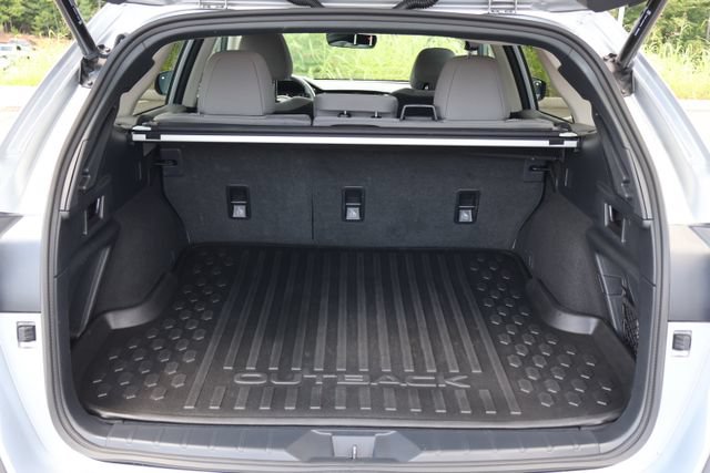 Certified 2024 Subaru Outback Premium AWD/4WD image 21