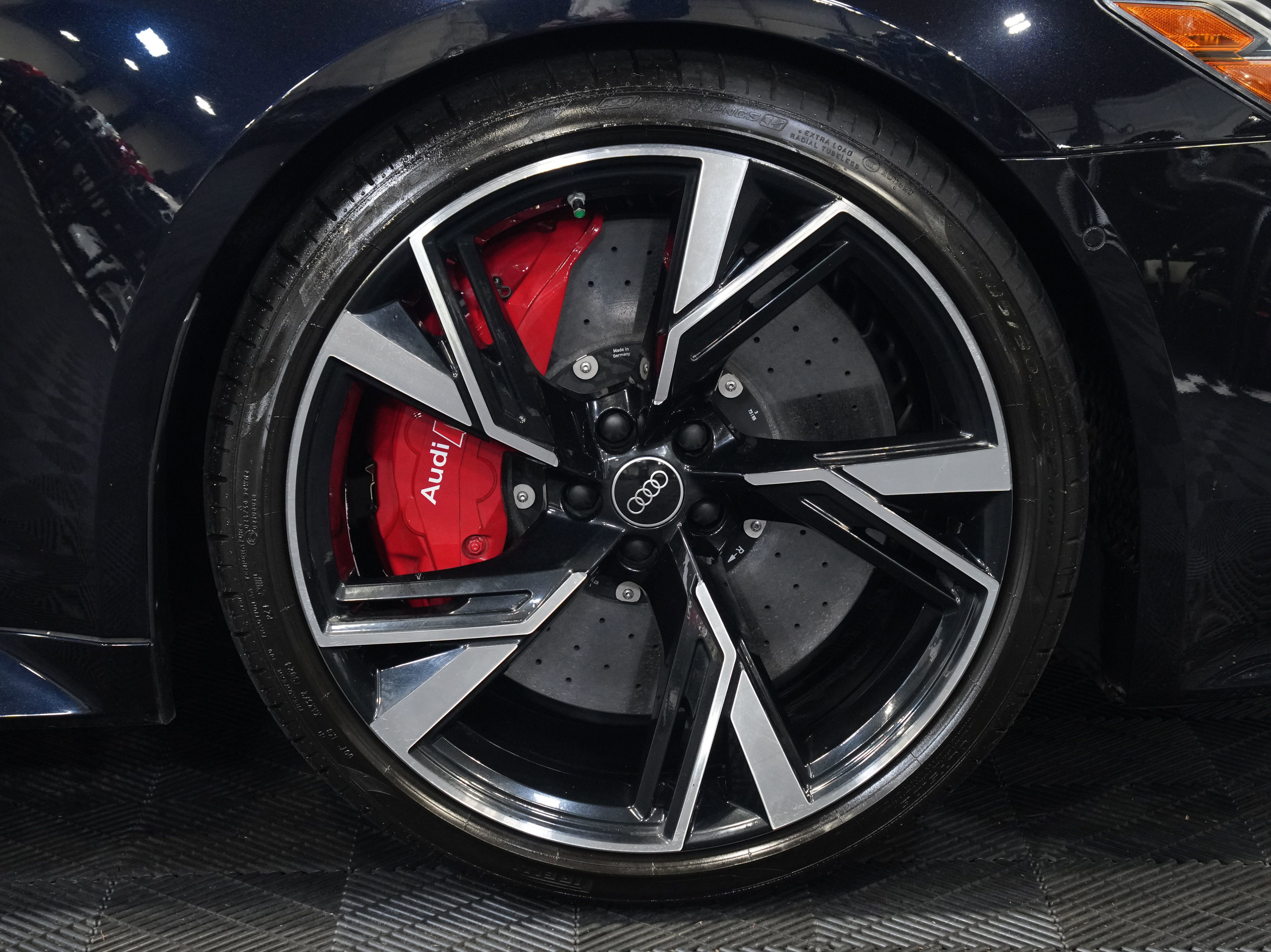 Used 2022 Audi RS 6 image 55