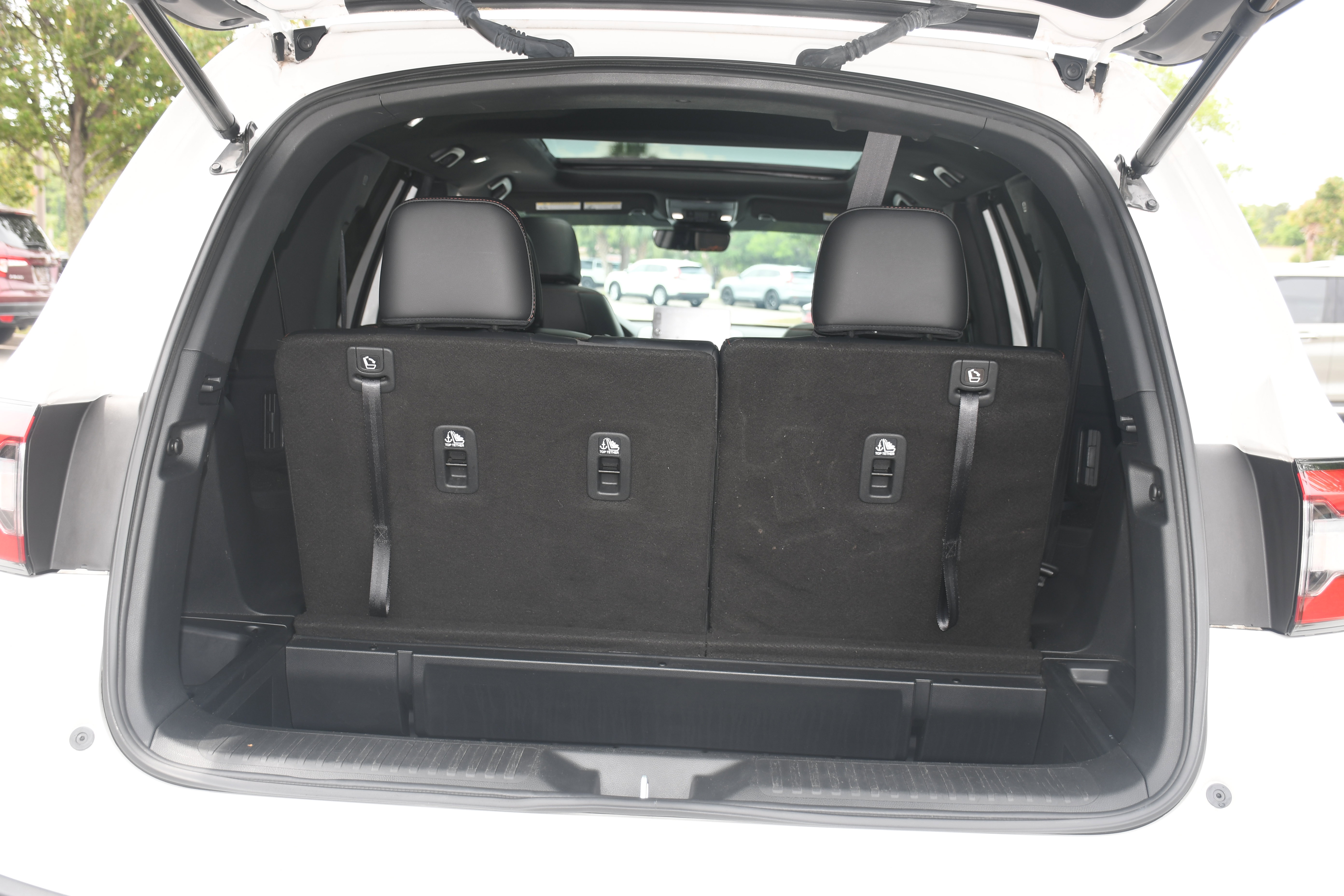 Used 2025 Honda Pilot TrailSport image 19