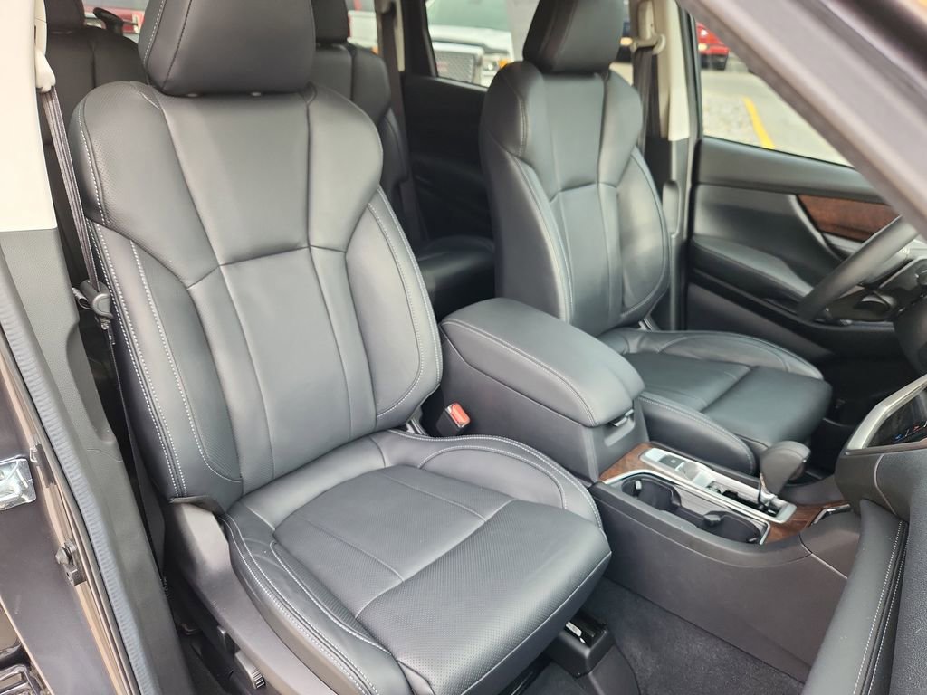 Used 2025 Subaru Ascent Touring w/ Popular Package #2 image 14