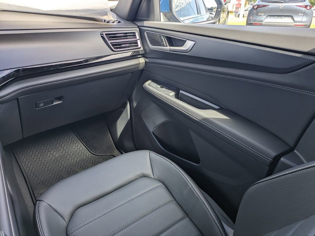 New 2026 Volkswagen Atlas Cross Sport SEL image 17