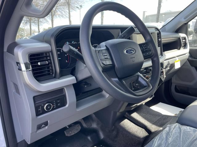 New 2026 Ford F350 XL w/ XL Chrome Package AWD/4WD image 18
