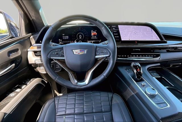 Used 2024 Cadillac Escalade Premium Luxury Platinum image 8