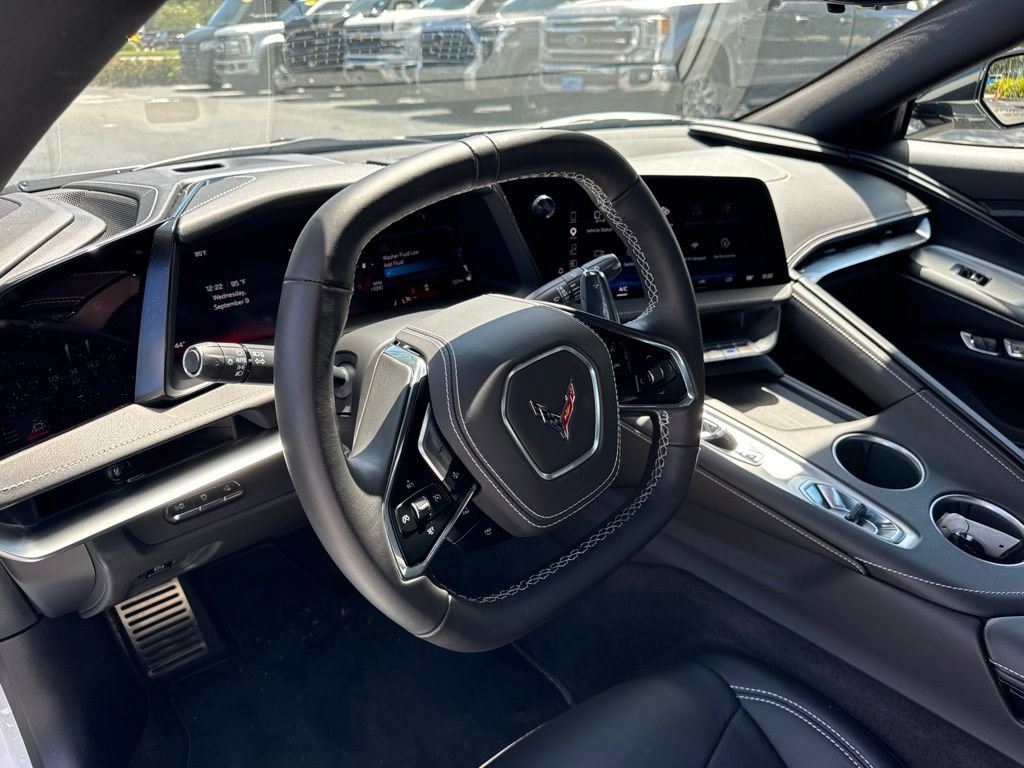 Used 2026 Chevrolet Corvette Stingray Coupe w/ 1LT RWD image 9
