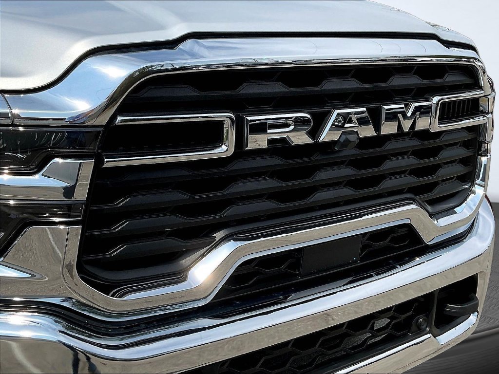 Used 2026 RAM 2500 Big Horn AWD/4WD image 34