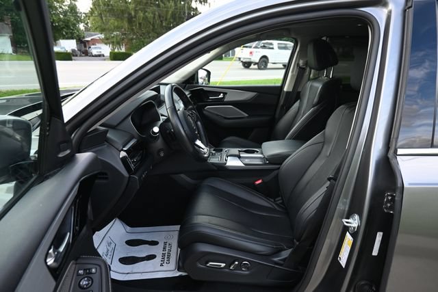 Used 2023 Acura MDX w/ Technology Package AWD/4WD image 29
