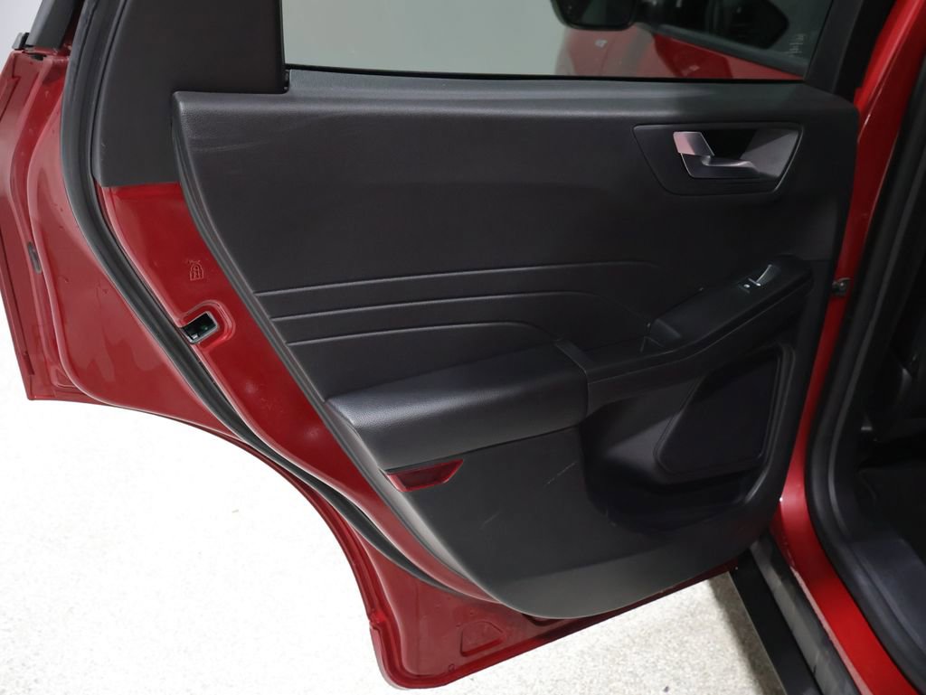 Used 2024 Ford Escape ST-Line image 19