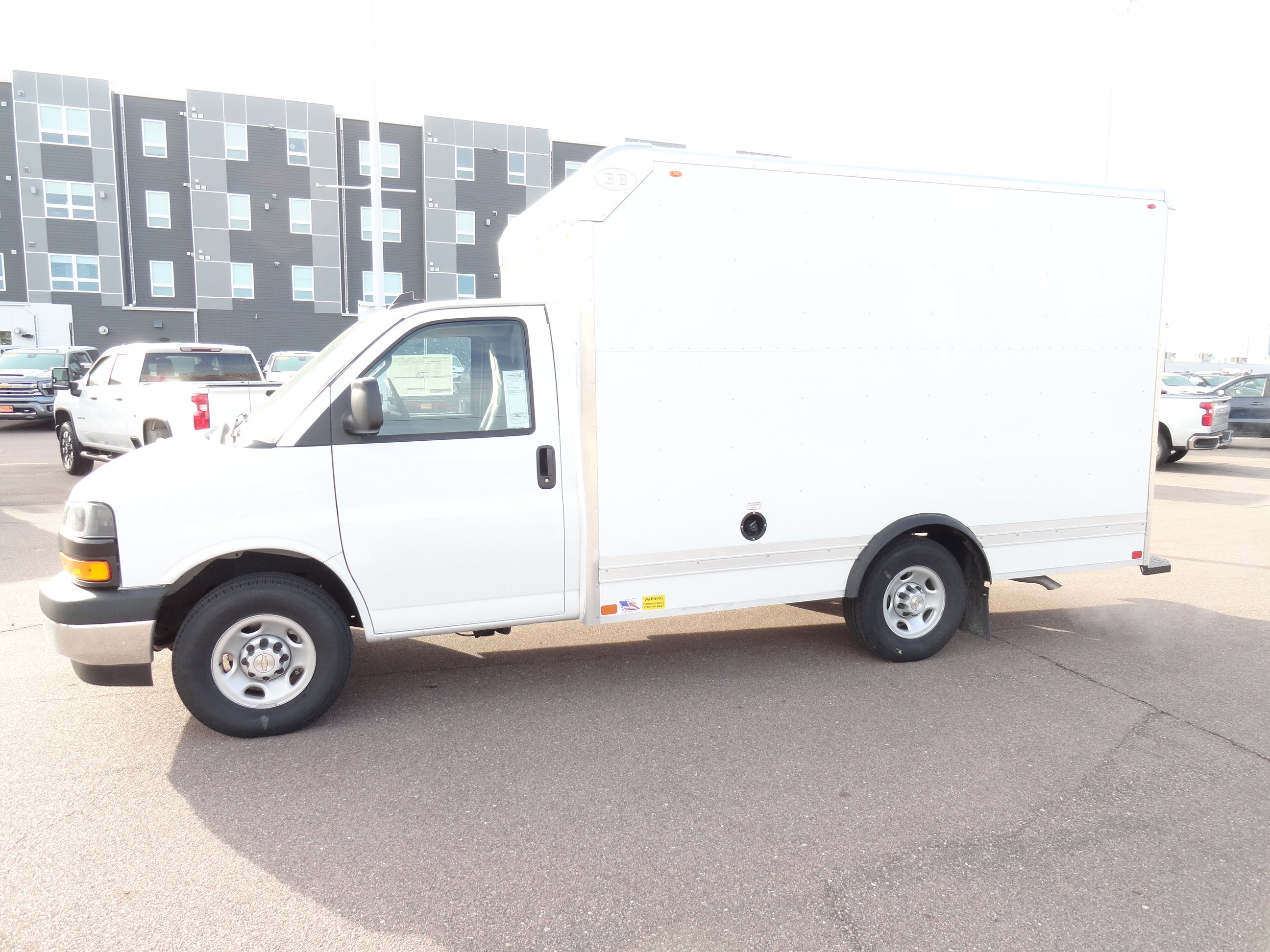 New 2024 Chevrolet Express 3500 w/ Power Convenience Package