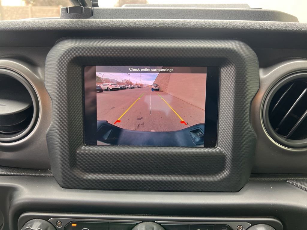 Certified 2023 Jeep Gladiator Sport image 17