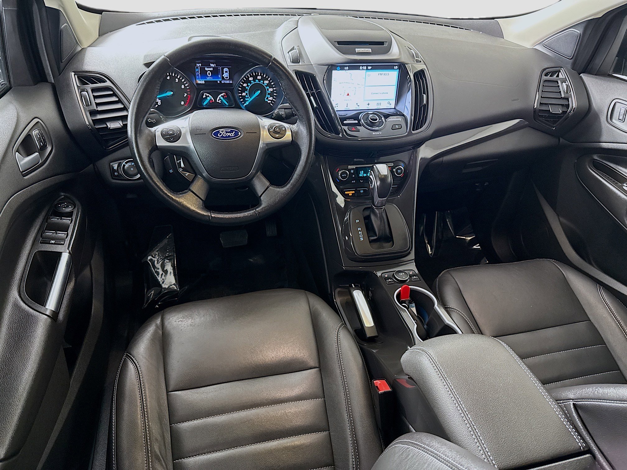 Used 2016 Ford Escape Titanium w/ Equipment Group 301A AWD/4WD image 17