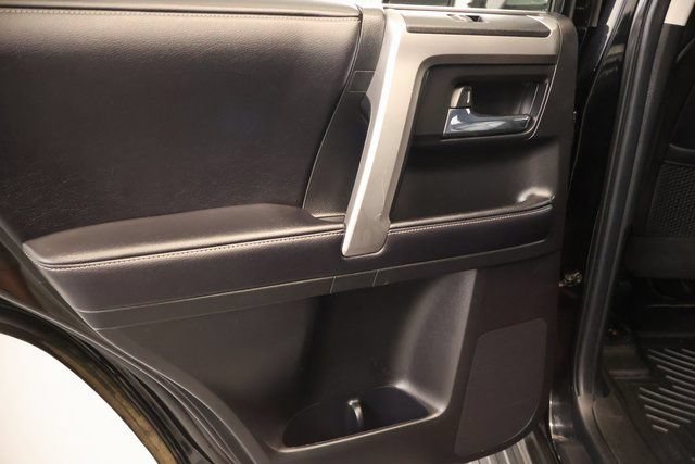 Used 2018 Toyota 4Runner SR5 Premium RWD image 27
