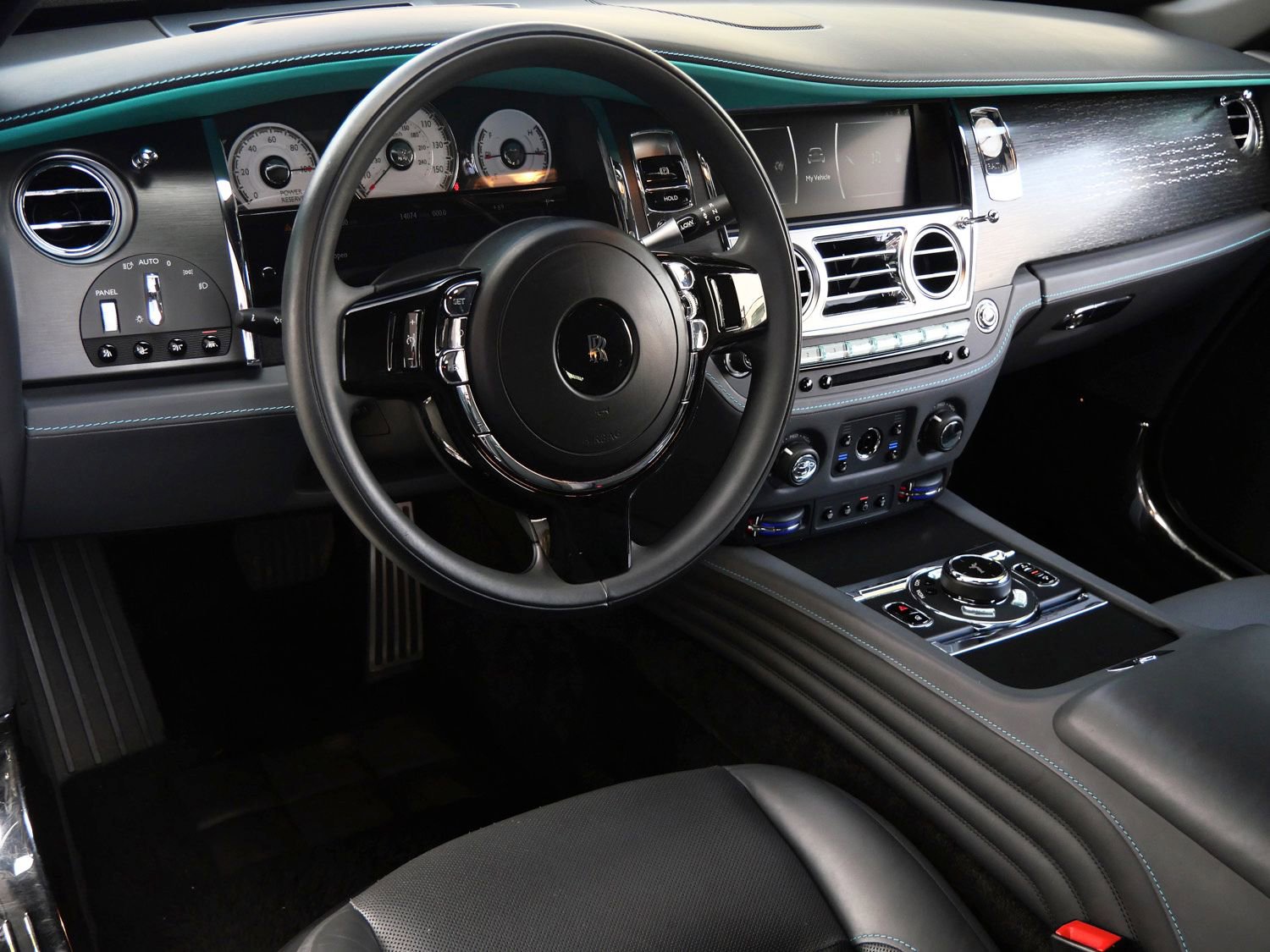 Certified 2021 Rolls-Royce Wraith RWD image 17