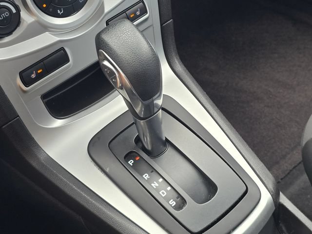 Used 2017 Ford Fiesta SE w/ Cold Weather Package FWD image 21