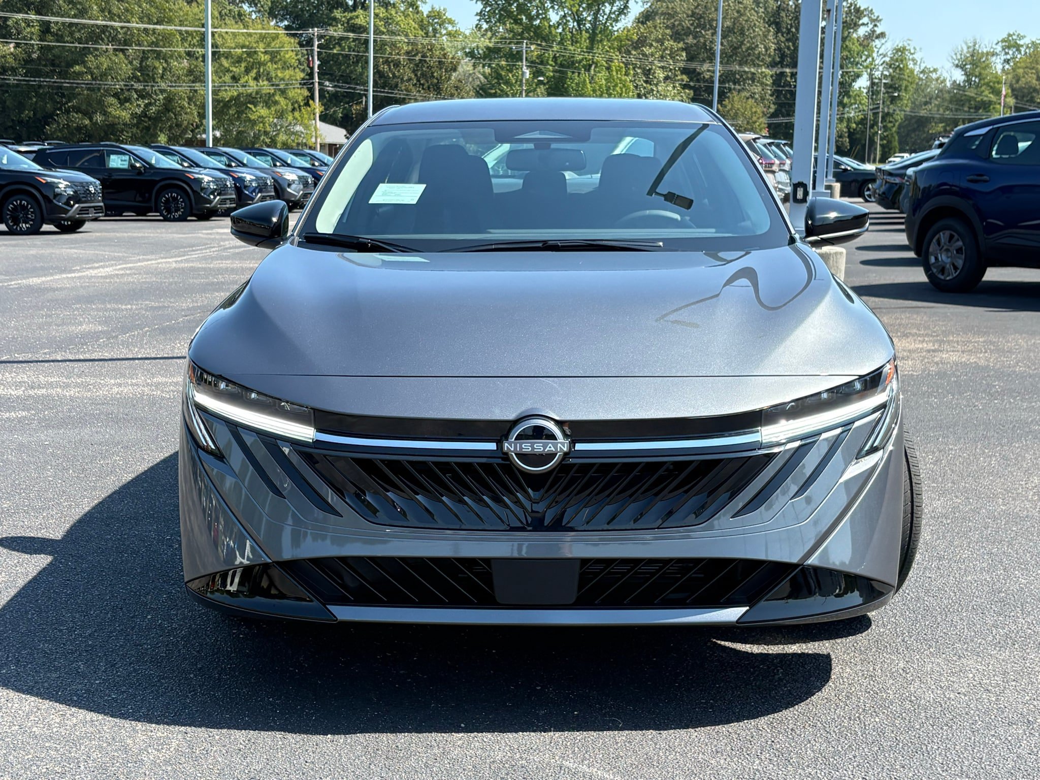 New 2027 Nissan Sentra SV w/ SV Convenience Package FWD image 2