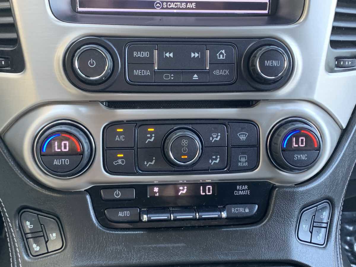 Used 2020 GMC Yukon XL Denali image 21