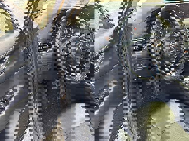 Used 2020 MAZDA CX-5 Touring image 9