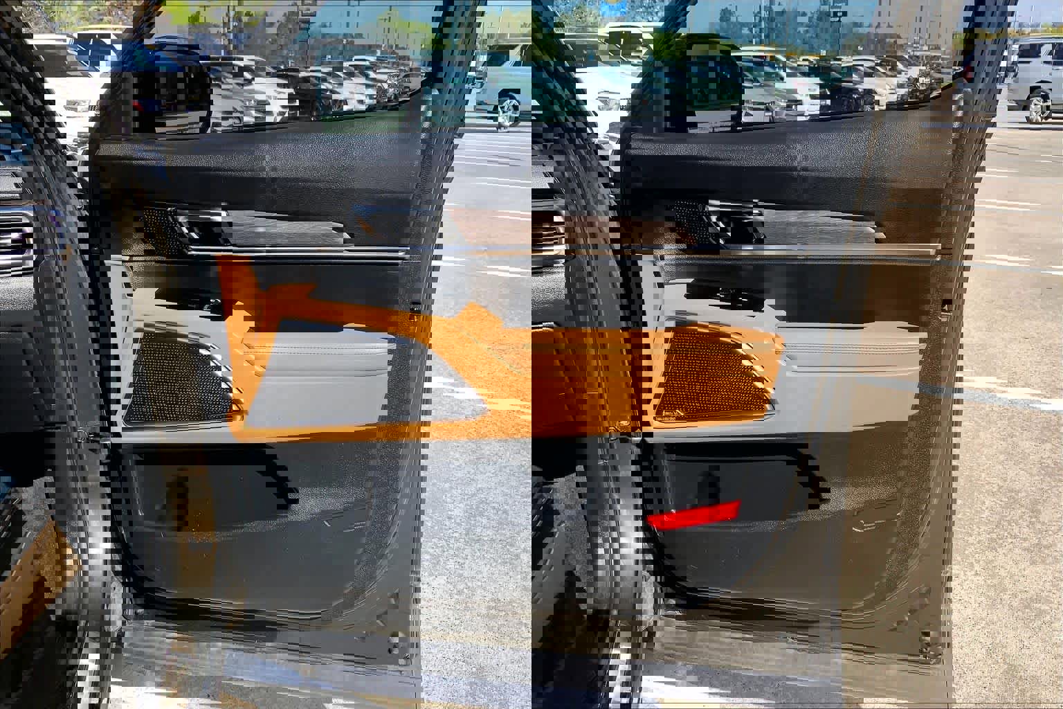 Used 2020 Kia Telluride SX w/ Towing Package image 23