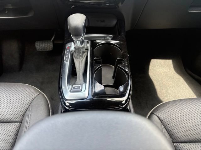 Used 2024 Chevrolet Trax ACTIV w/ Sunroof Package FWD image 24
