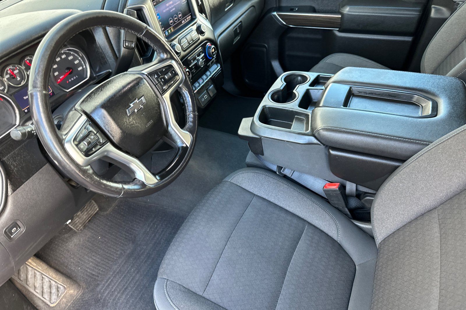 Used 2020 Chevrolet Silverado 1500 RST w/ All-Star Edition AWD/4WD image 10
