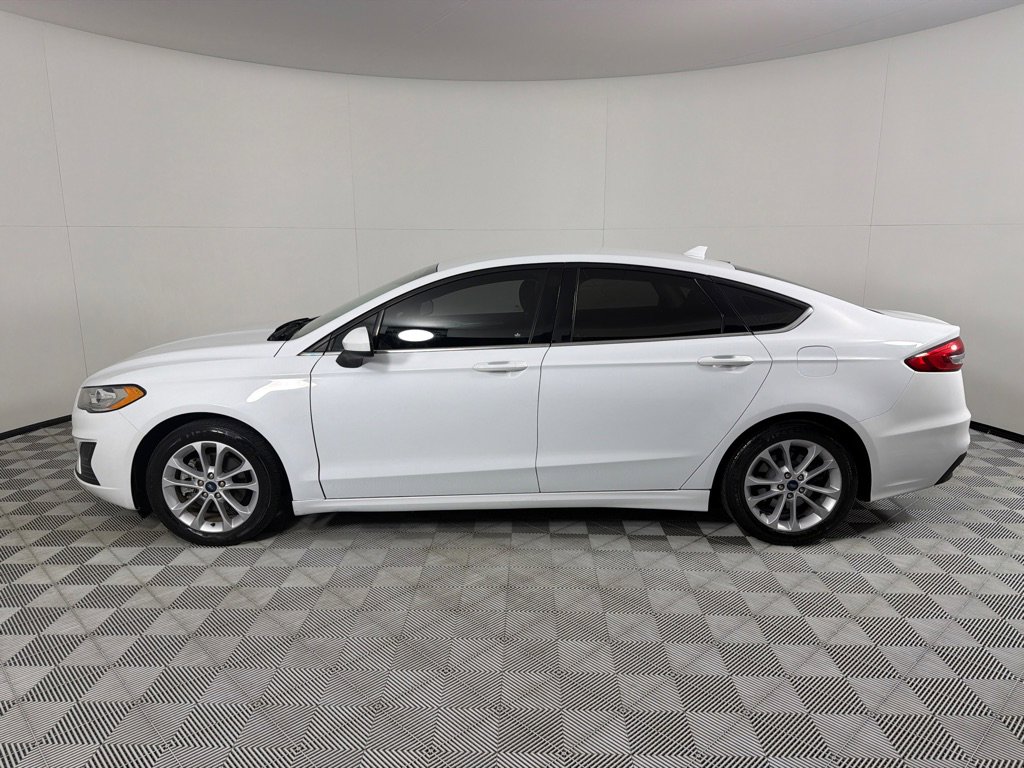 Used 2019 Ford Fusion SE FWD image 8
