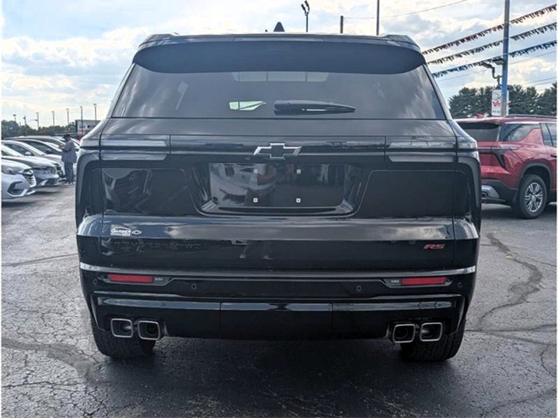 New 2026 Chevrolet Traverse RS image 3