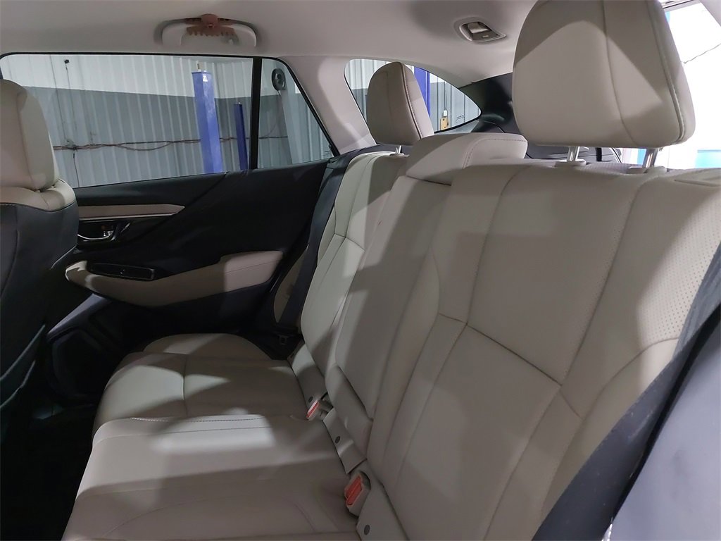 Used 2023 Subaru Outback Limited image 14