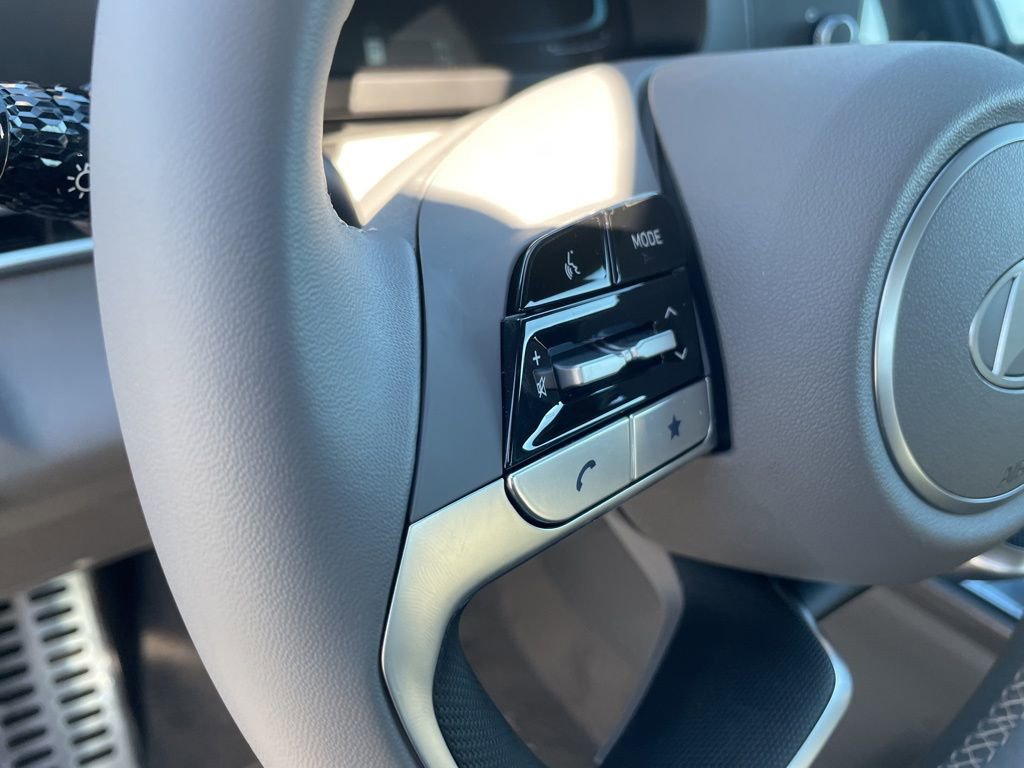 New 2026 Hyundai Elantra Sport image 17