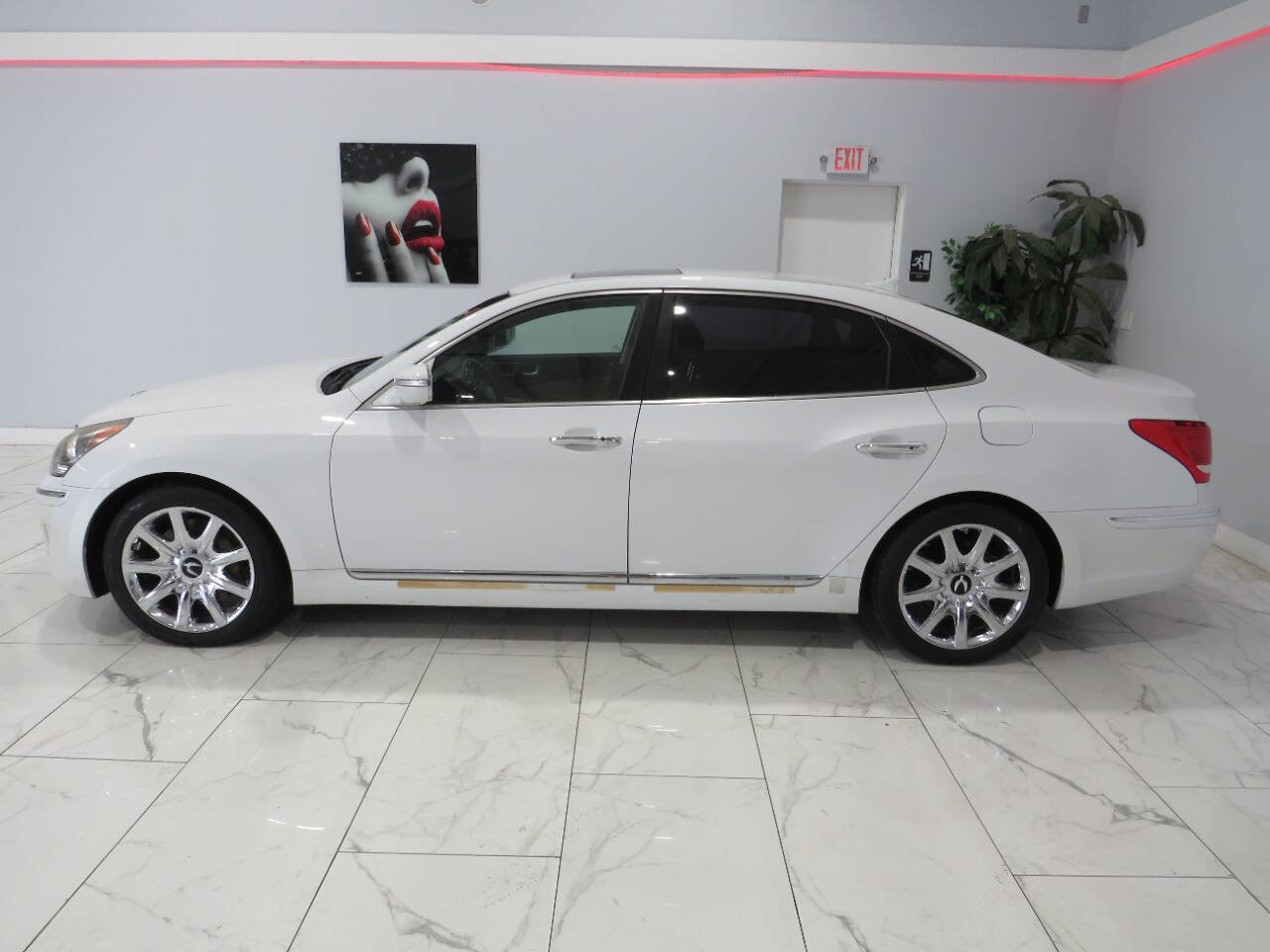 Used 2012 Hyundai Equus Signature image 6