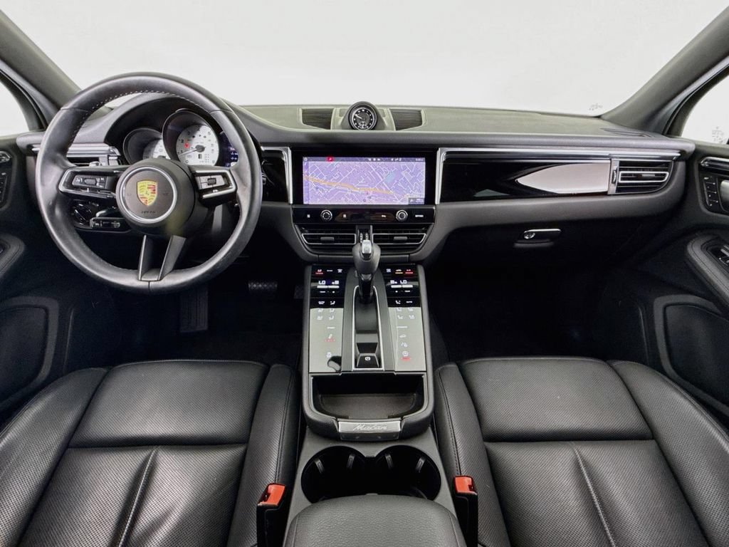 Used 2024 Porsche Macan S AWD/4WD image 11