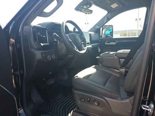New 2026 Chevrolet Silverado 2500 LT w/ Trail Boss Package image 17