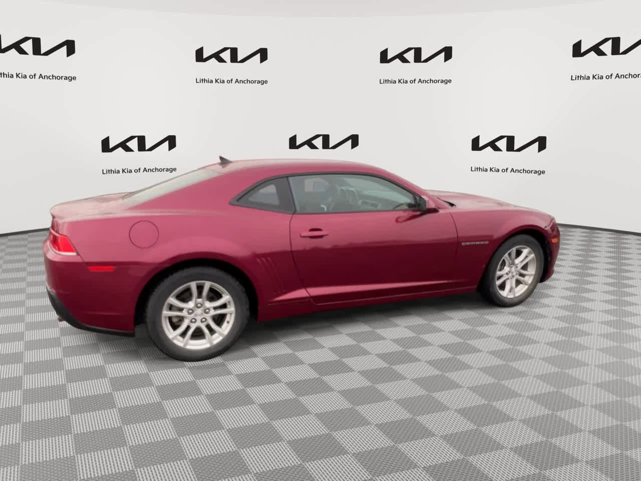 Used 2014 Chevrolet Camaro LS RWD image 9