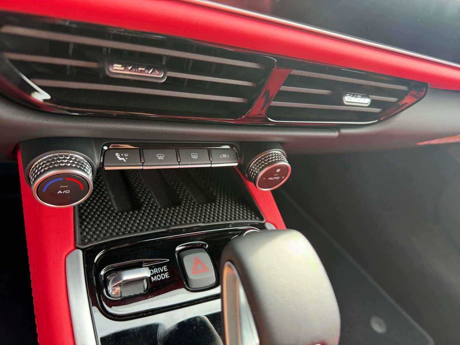 Used 2024 Lotus Emira First Edition image 27