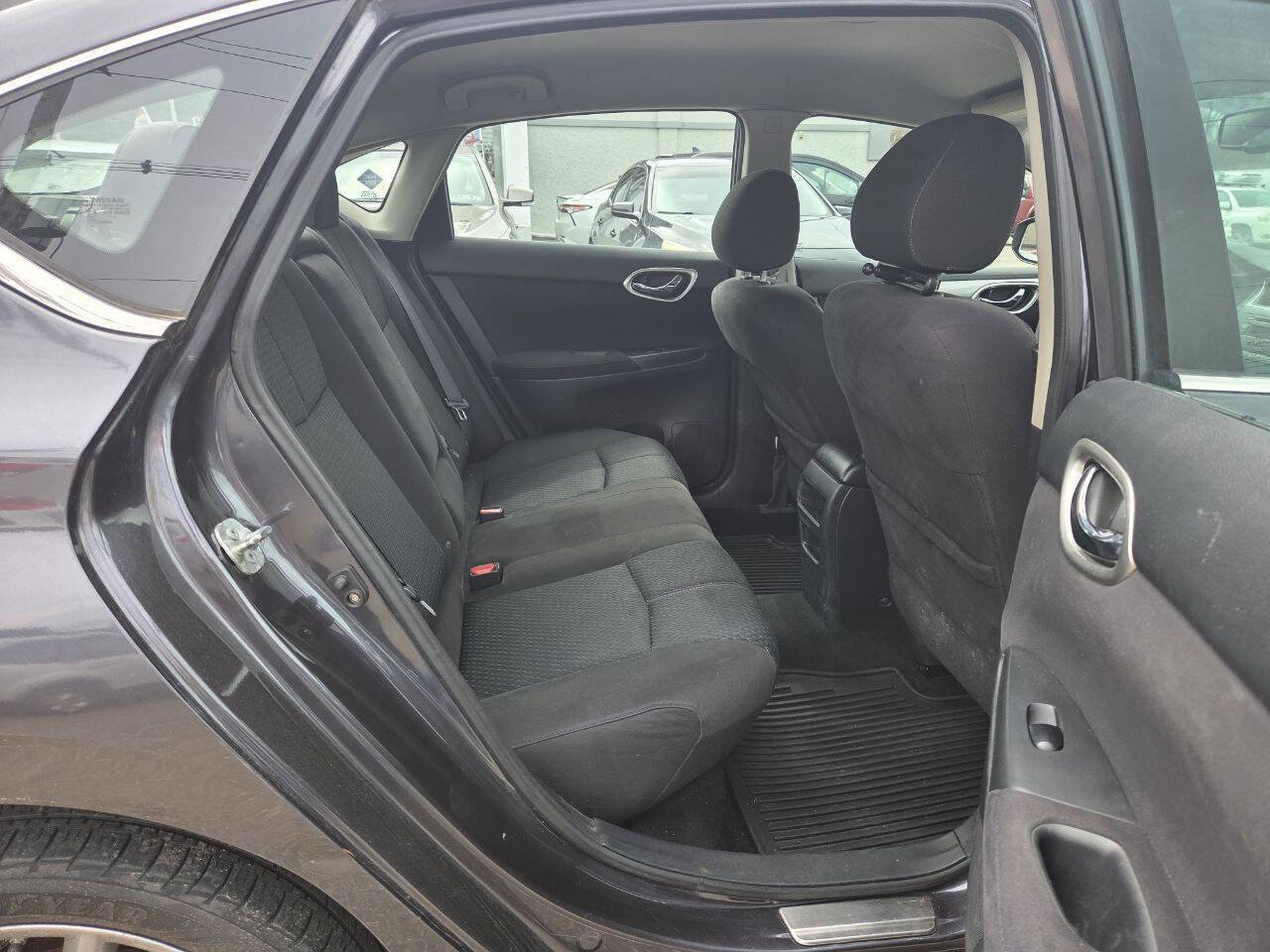 Used 2013 Nissan Sentra SR w/ Electronics Pkg image 14