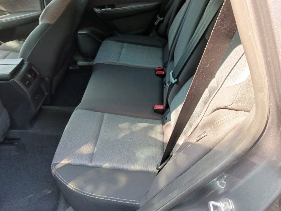 Used 2023 Nissan Rogue SV image 16