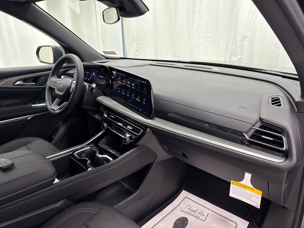 New 2026 Chevrolet Traverse LT w/ Midnight/Sport Edition image 10