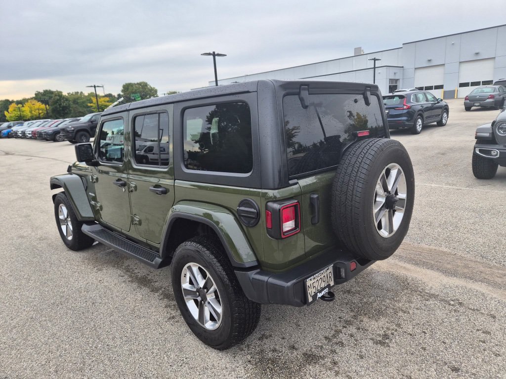 Used 2021 Jeep Wrangler Unlimited Sahara AWD/4WD image 3