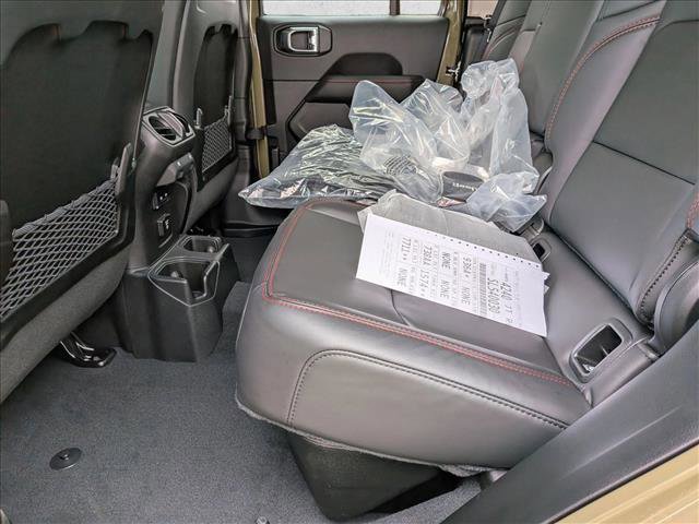 New 2025 Jeep Gladiator Rubicon w/ Convenience Group image 18