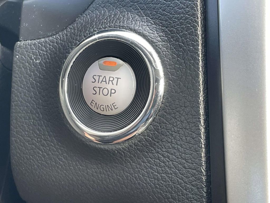 Used 2018 Nissan Altima 2.5 SR image 33