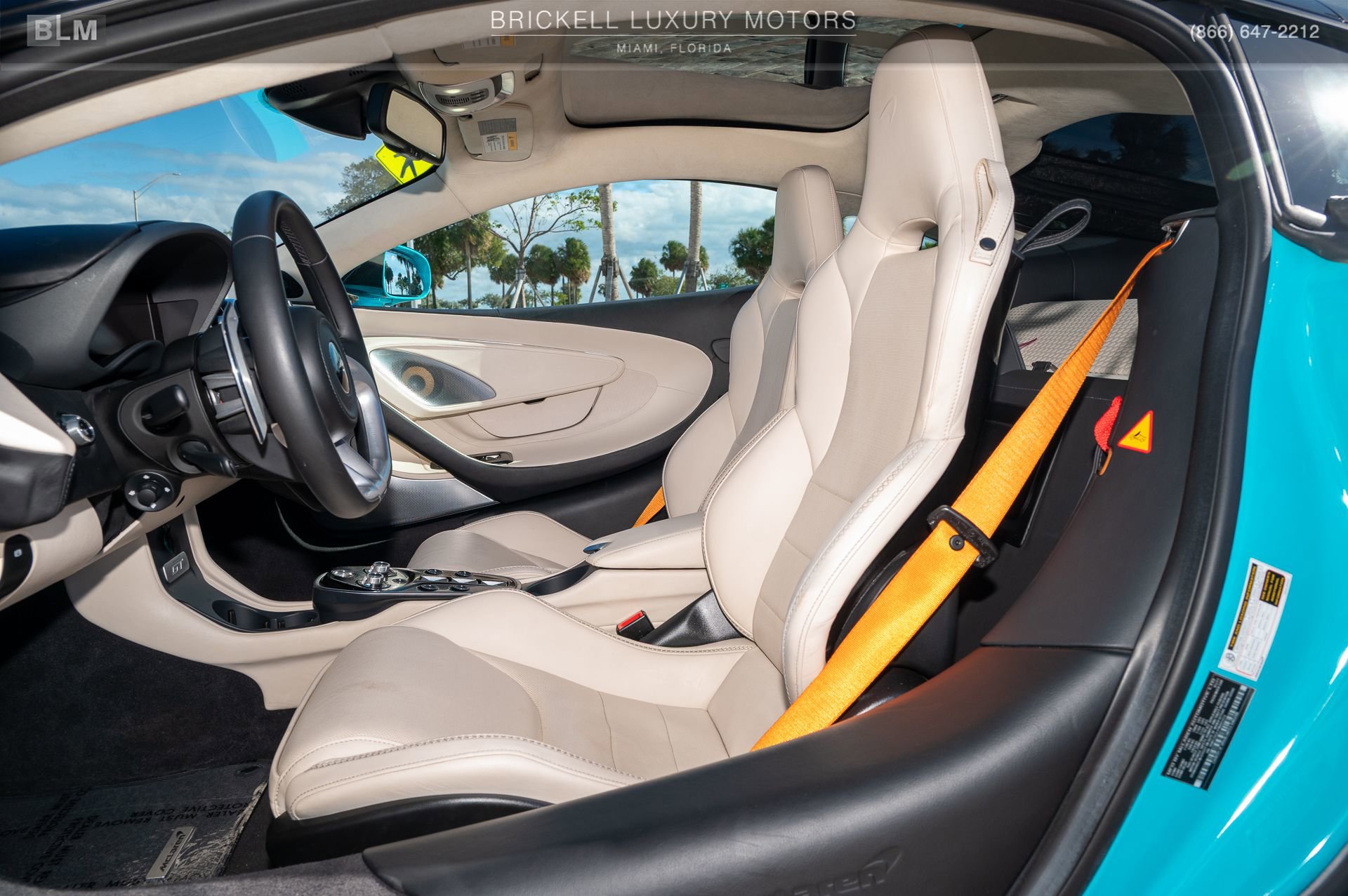 Used 2023 McLaren GT image 22